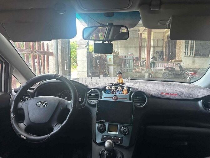 Kia Carens 2011 EX 2.0 MT - 10000 km