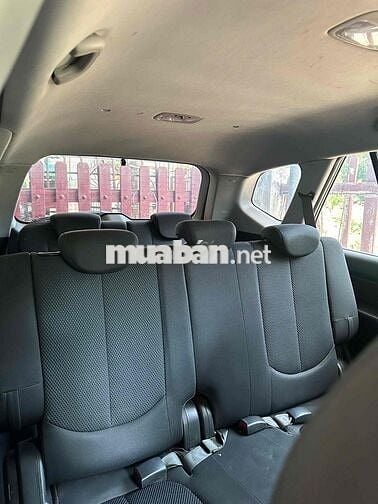 Kia Carens 2011 EX 2.0 MT - 10000 km