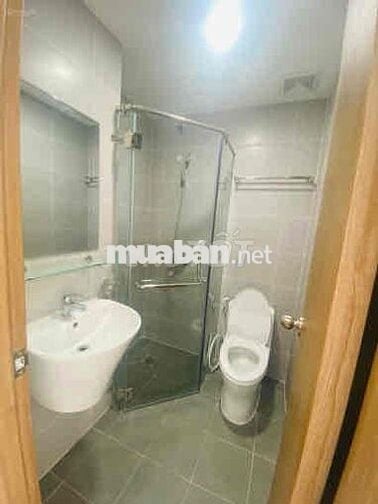 NGỘP BANK BÁN GẤP CĂN 2PN/2WC BCONS PLAZA