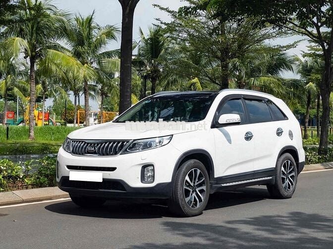 Kia Sorento 2019 2.2 DAT Premium -  Bản Full Dầu