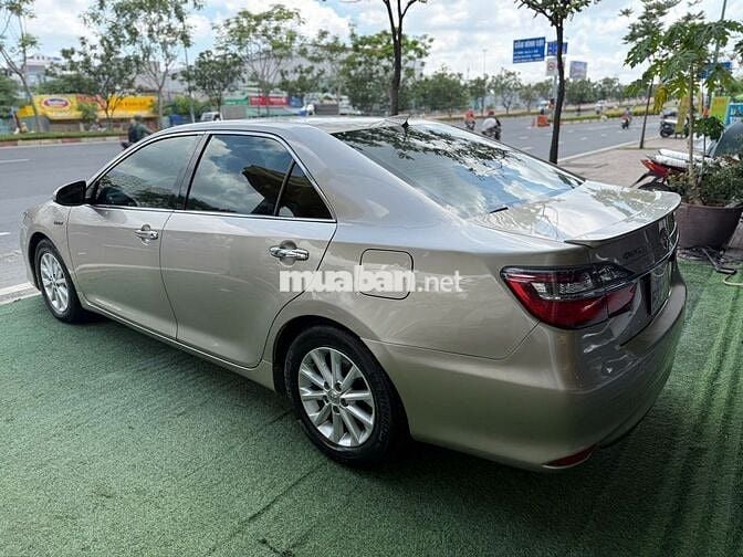 Toyota Camry 2.0E