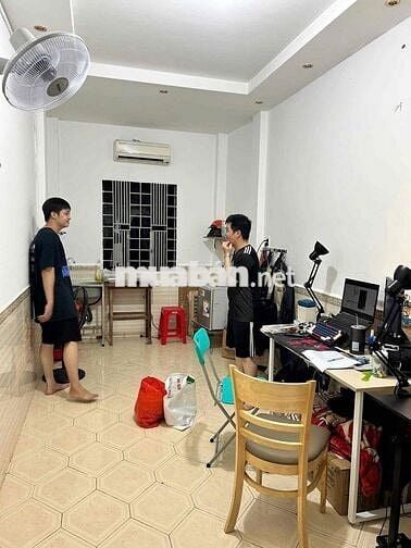 Phòng trọ 21m2, Hẻm 93 Xô Viết Nghệ Tĩnh, BT, sát Cầu Thị Nghè, Q1