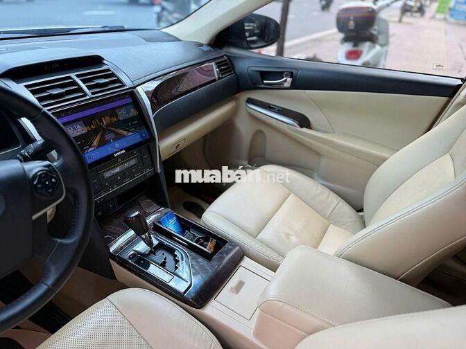 Toyota Camry 2.0E