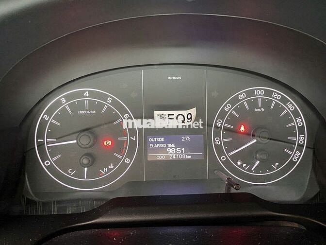 Innova 2.0E 2024 Số Sàn - 24.107 km - Giá Còn Giảm
