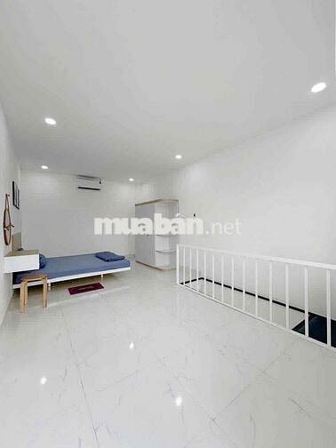 PHÒNG HIẾM TRỐNG LẠI - 1 TRỆT 1 LẦU - 60M2 - NGAY NGÃ TƯ HÀNG XANH