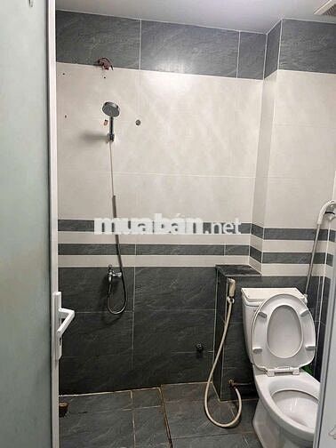 Cho thuê nhà hẻm xe tải Khuông Việt p Phú Trung quận Tân Phú