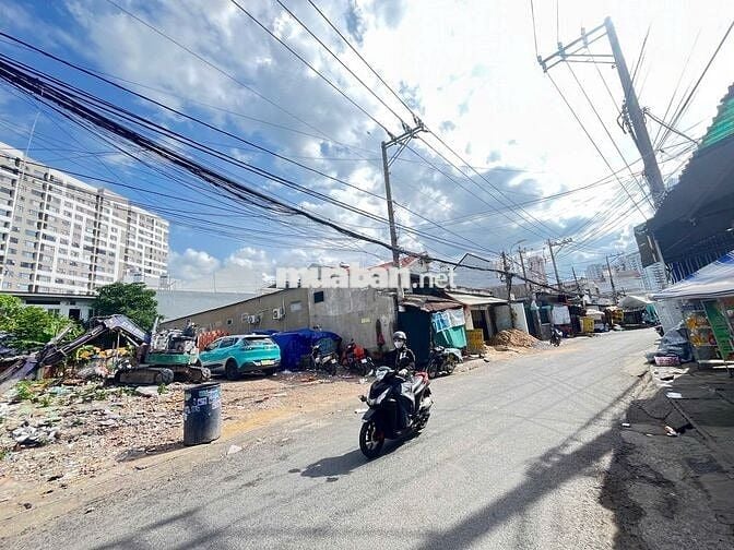 Hot- Lô đất mặt tiền ngay Đào Trinh Nhất- 150m2- Ngang 6m- 10.8 tỷ