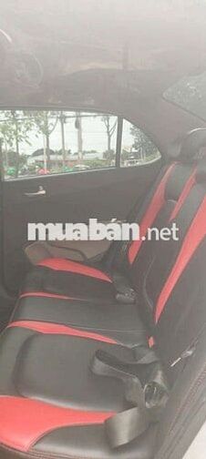 Bán hyundai i10 đời 2015 Sedan 1.2 MT - 82 km