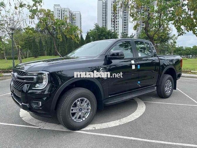 Ford Ranger 2025 XLS 2.0L 4x2 Số Tự Động 1 cầu