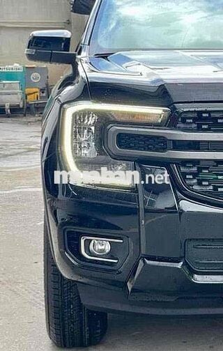 Ford Ranger 2025 XLS 2.0L 4x2 Số Tự Động 1 cầu