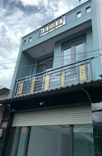 Bán nhà Đinh Đức Thiện 6x20 hẻm xe hơi thông. 0939526689
