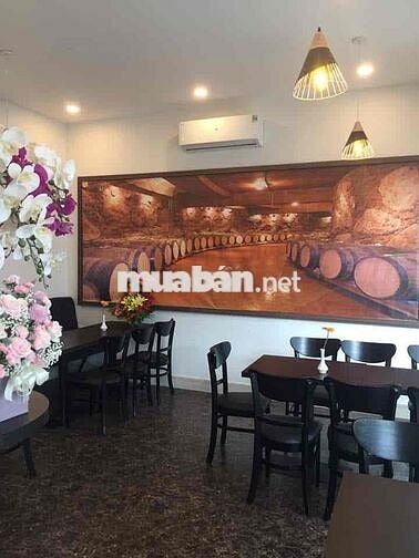 GÓC 2 MẶT TIỀN, CÓ LỀ RỘNG, CÓ THANG MÁY HÀNG SỐ 10E TRẦN NHẬT DUẬT Q1