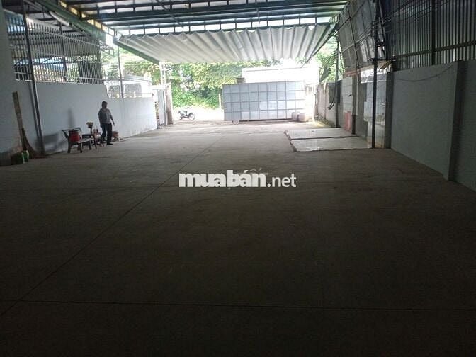 CHO THUÊ NHÀ XƯỞNG 550M2 BÌNH CHÁNH, GẦN LONG AN CŨ