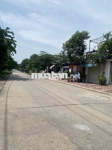 150m2 đất đường dj9 thông lên chợ Mỹ Phước 3