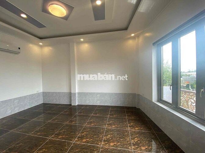 CHO THUÊ VĂN PHÒNG TOÀ NHÀ MẶT TIỀN NGUYỄN VĂN CỪ