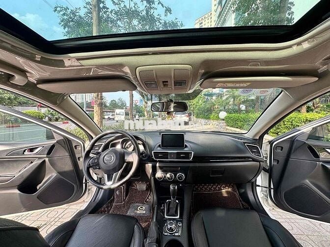 Mazda 3 2017 1.5 AT - 150000 km