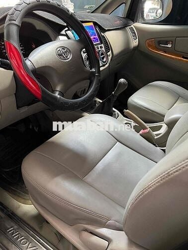 Toyota Innova 2010G xịn ace cần mua dùng lhe