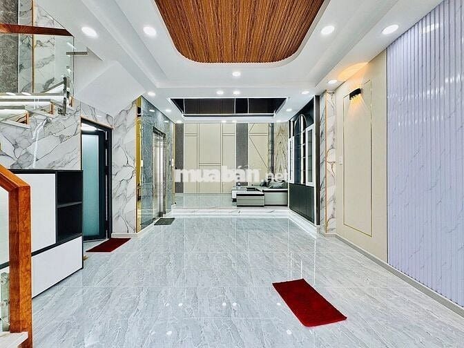 Nhà phố full nội thất có thang máy