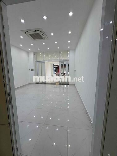 Mặt bằng kinh doanh  929 Âu Cơ, Tân Sơn Nhì, 1 trệt 2 lầu