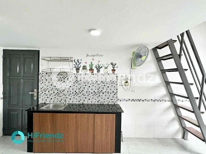 PHÒNG GÁC BAN CÔNG GẦN THOẠI NGỌC HẦU FULL ĐỒ GIÁ SIÊU RẺ