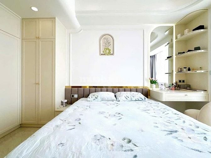 CĂN HỘ CAO TẦNG VIEW SỐNG ĐẲNG CẤP,GIÁ TỐT 54M2, PHÁP LÝ CHUẨN ,Ở NGAY