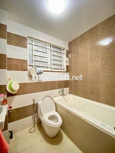 GIÁP TÂN PHÚ, HẺM XE TẢI, 4MX17, 4T, ĐS 3, BHH, B.TÂN, CHỈ 7.2 TỶ.