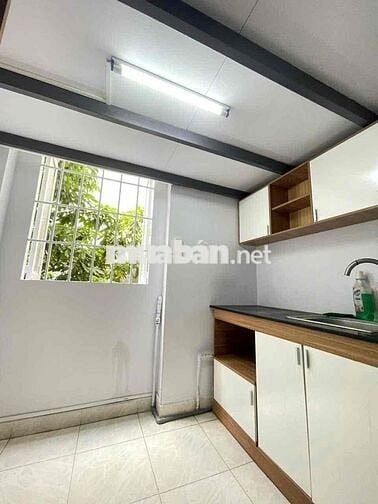 CHO THUÊ CĂN HỘ DỊCH VỤ FULL NỘI THẤT NGAY GẦN PHẠM VĂN ĐỒNG