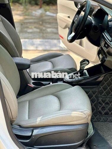 Kia Cerato Luxury 1.6 AT sản xuất 2021