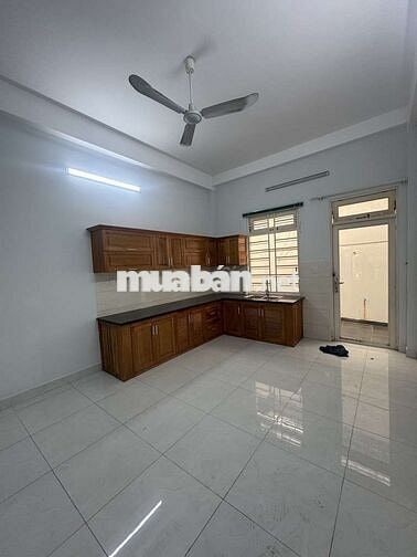 BÁN NHÀ HẺM 8M THÔNG – BÙI TƯ TOÀN, AN LẠC, BÌNH TÂN
86m² – 2 TẦNG