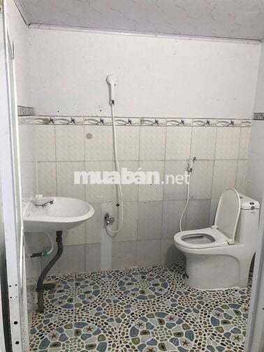 Cho thuê nhà nguyên căn 100m², 2PN – Đường 15m, Phú Tân, Thủ Dầu Một