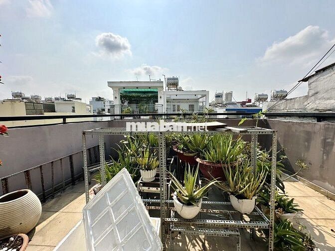 Bán nhà đẹp HXH Hoàng Hoa Thám 5 tầng mới 5PN sổ đẹp nở hậu