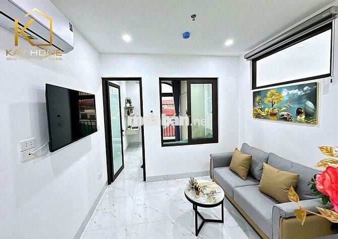 Siêu phẩm CCMN 1n1k 35m2 Full đồ xịn sò. Ban công thoáng tại Cự Lộc
