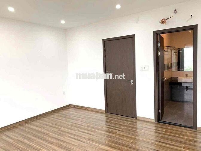 Cho thuê tầng 3 shophouse The Manor Crown Tố Hữu, cách Bà Triệu 1km