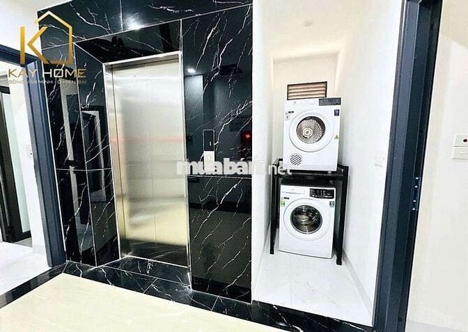 Siêu phẩm CCMN 1n1k 35m2 Full đồ xịn sò. Ban công thoáng tại Cự Lộc