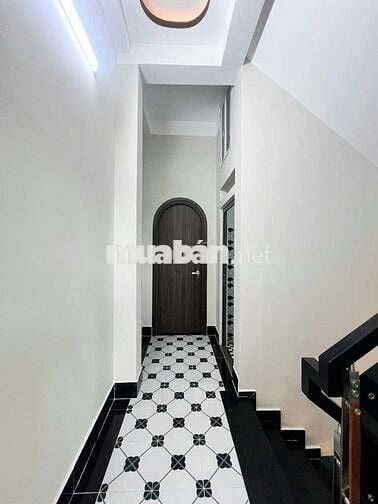NHÀ MẶT TIỀN TTT 12 BIS, NGANG 4M, SÁT SVĐ THỚI TỨ, HM, 62M2, 5,75 TỶ