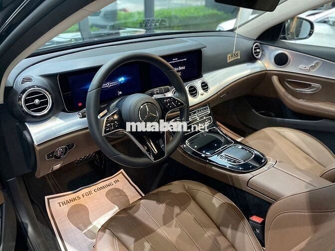 Mercedes-Benz E180 – Hỗ Trợ Đến 500 Triệu