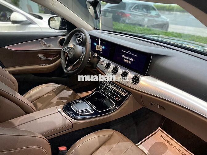 Mercedes-Benz E180 – Hỗ Trợ Đến 500 Triệu