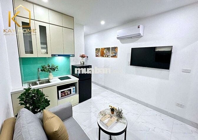Siêu phẩm CCMN 1n1k 35m2 Full đồ xịn sò. Ban công thoáng tại Cự Lộc
