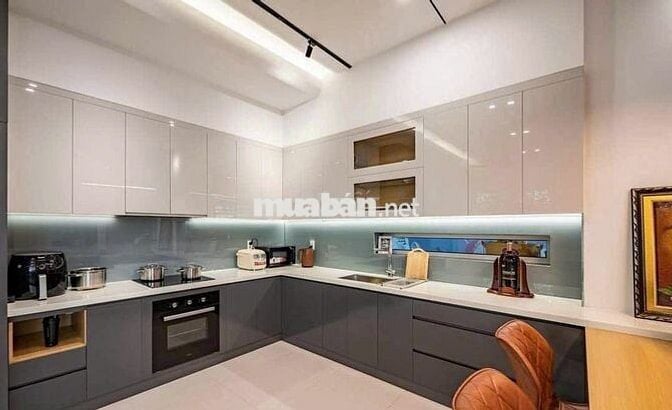 ✅ Cho Thuê Nhà HXH Cửu Long_9x20m_Trệt 3 Lầu_Nhà Đẹp, Full Nội thất.