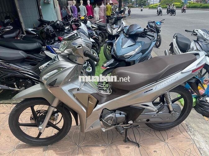 Futture 2020 xe zin chuẩn keng
