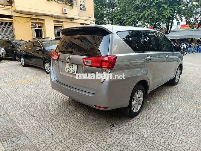Toyota Innova 2.0G 2019 - 15000 km