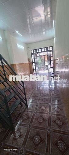 Nhà 3,5 x 12, trệt, gác suốt , nhà mới ban công đúc , 2wc. 6tr/ tháng