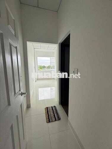 Nhà 1 Trệt 1 Lầu 3Pn - 3Wc - Có Phòng ngủ dưới! Đường nhựa! SHR!
