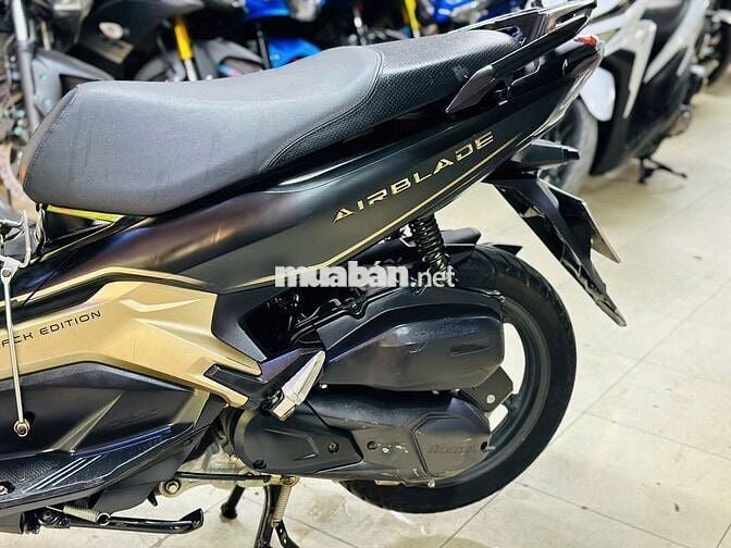 XE MÁY THỊNH PHÁT - HONDA AIR BLADE 125 ĐEN NHÁM