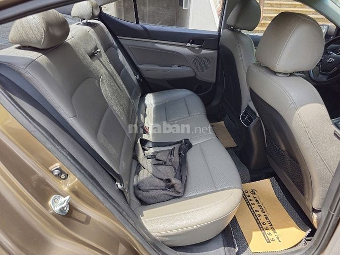 Hyundai elantra 2017 1.6 giá hợp lý ạ