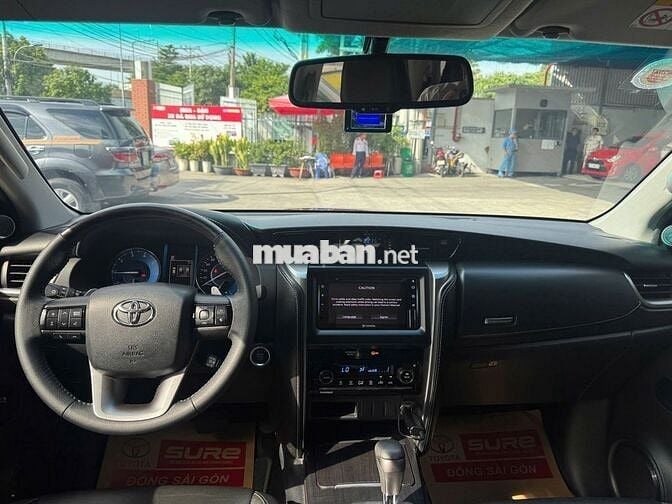 Fortuner 2.4AT 4x2 2020 - 46.864 km - Giá Còn Giảm