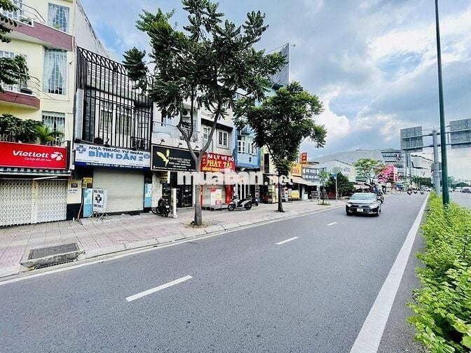 Mặt bằng 1200m2 mặt tiền đường Phạm Văn Đồng - Hiệp Bình Chánh