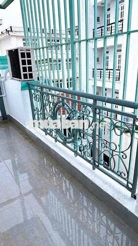 🆘🚨Cho thuê căn 1PN rộng, bancol máy giặt riêng, gần cầu Sài Gòn