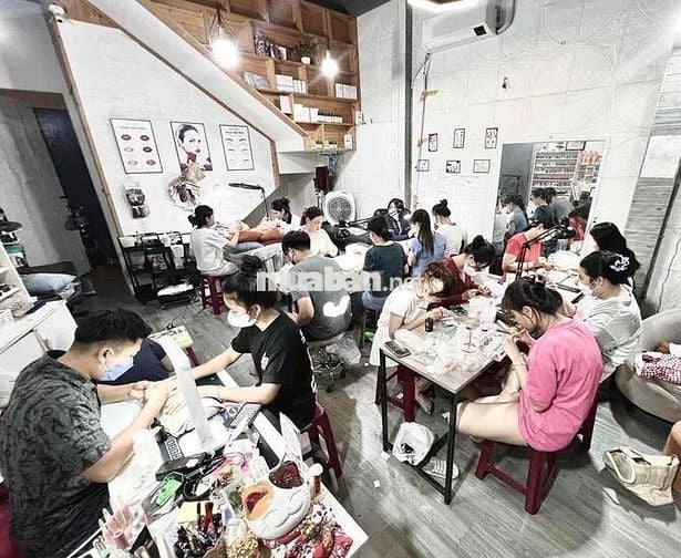 Sang nhượng mặt bằng kinh doanh nail , phun xăm , nối mi ...