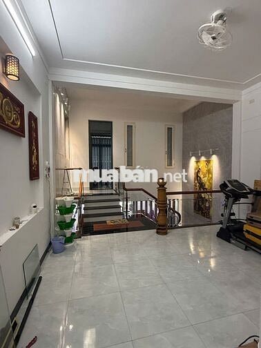 BÁN NHÀ CHÍNH CHỦ ĐƯỜNG 10.5M - HƯỚNG ĐB, VỊ TRÍ ĐẸP HOT HÒA XUÂN